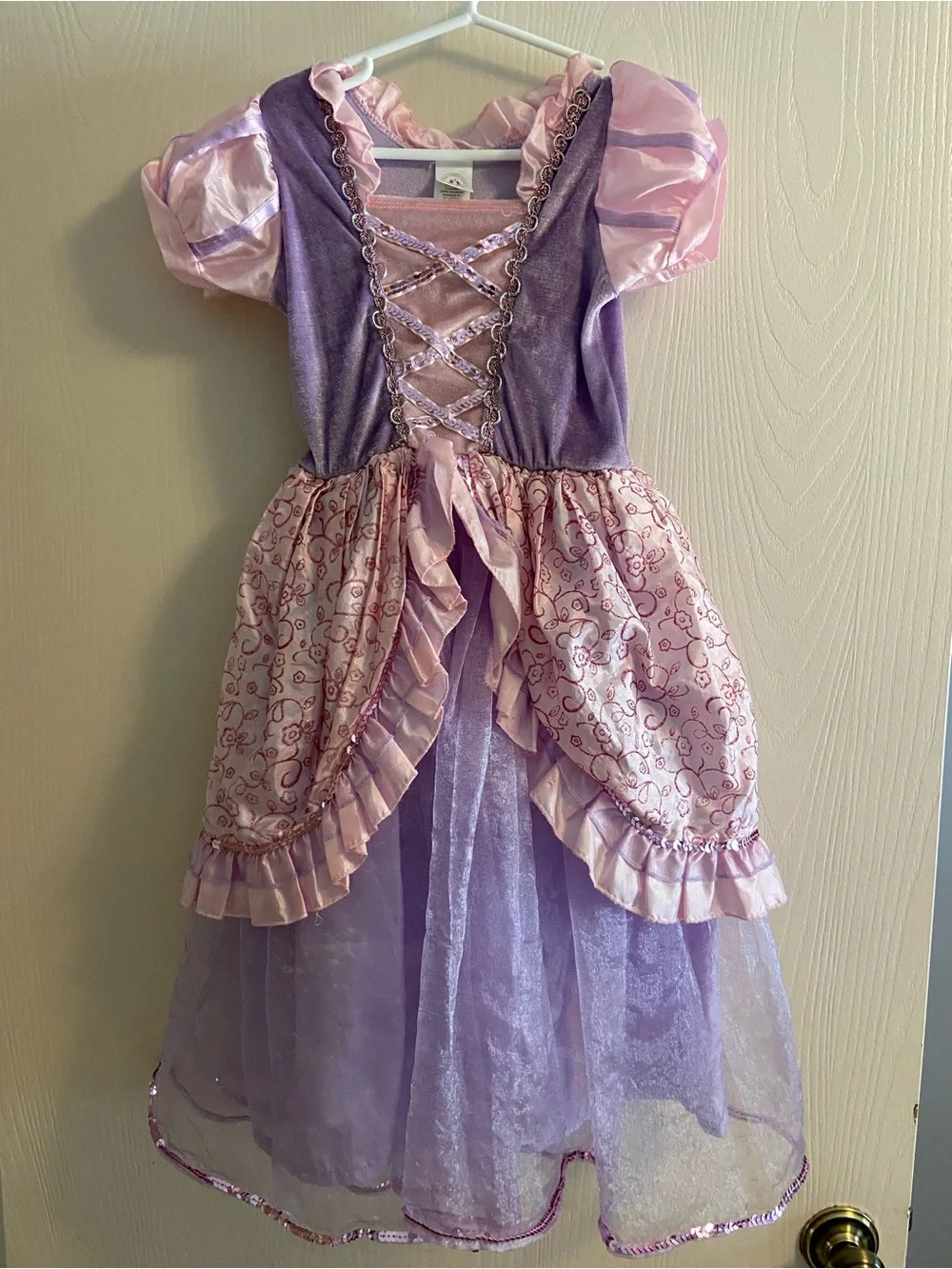 Dress up bundle- Little Adventures, Disney & others. Size 3-6